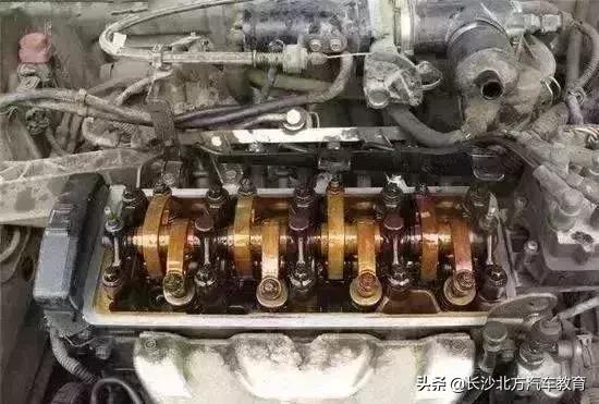 怎样分辨假机油和真机油,网上买的机油怎么判断机油真假