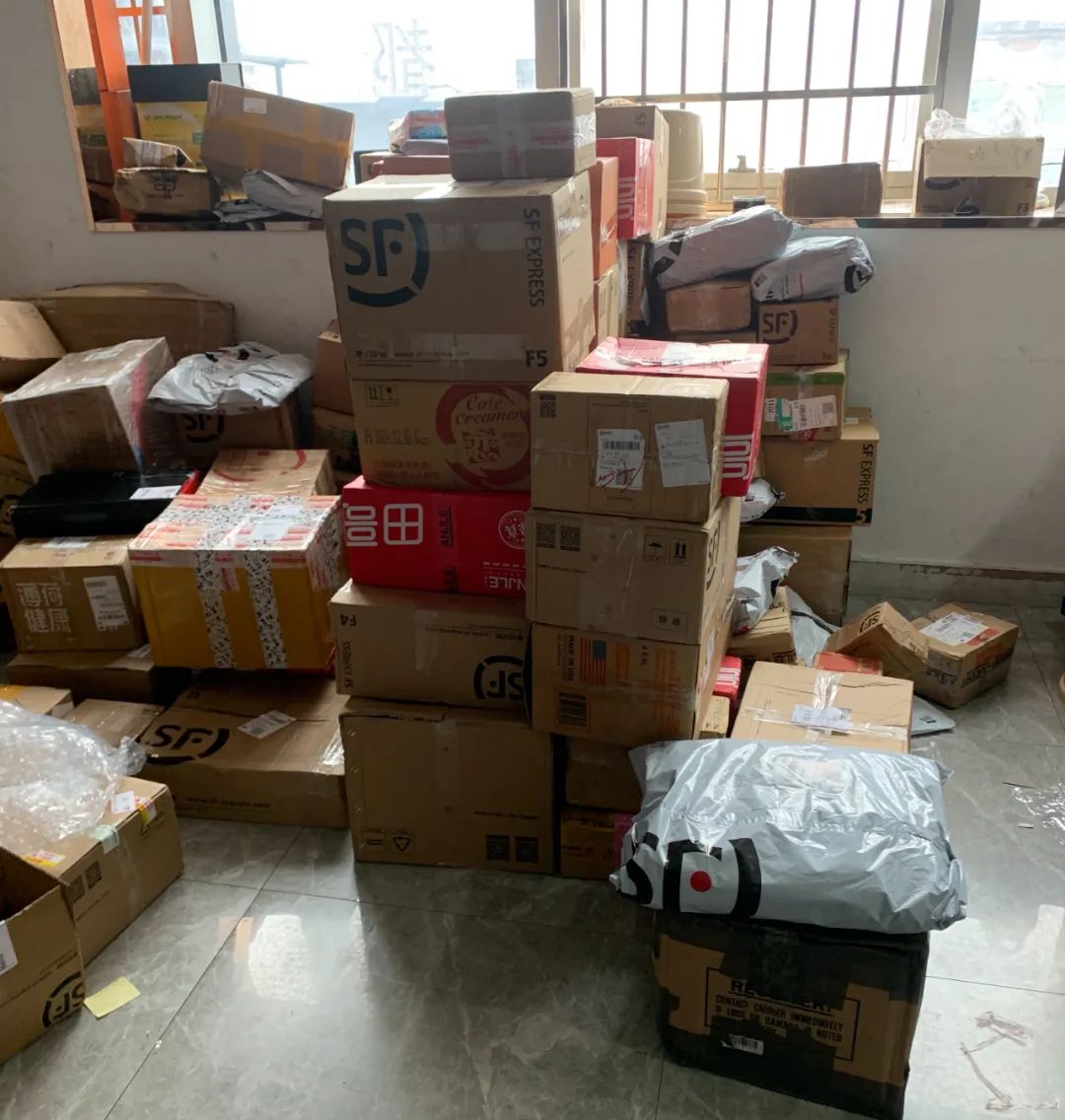 买二手奢侈品包包再转卖,卖二手奢侈品包利润