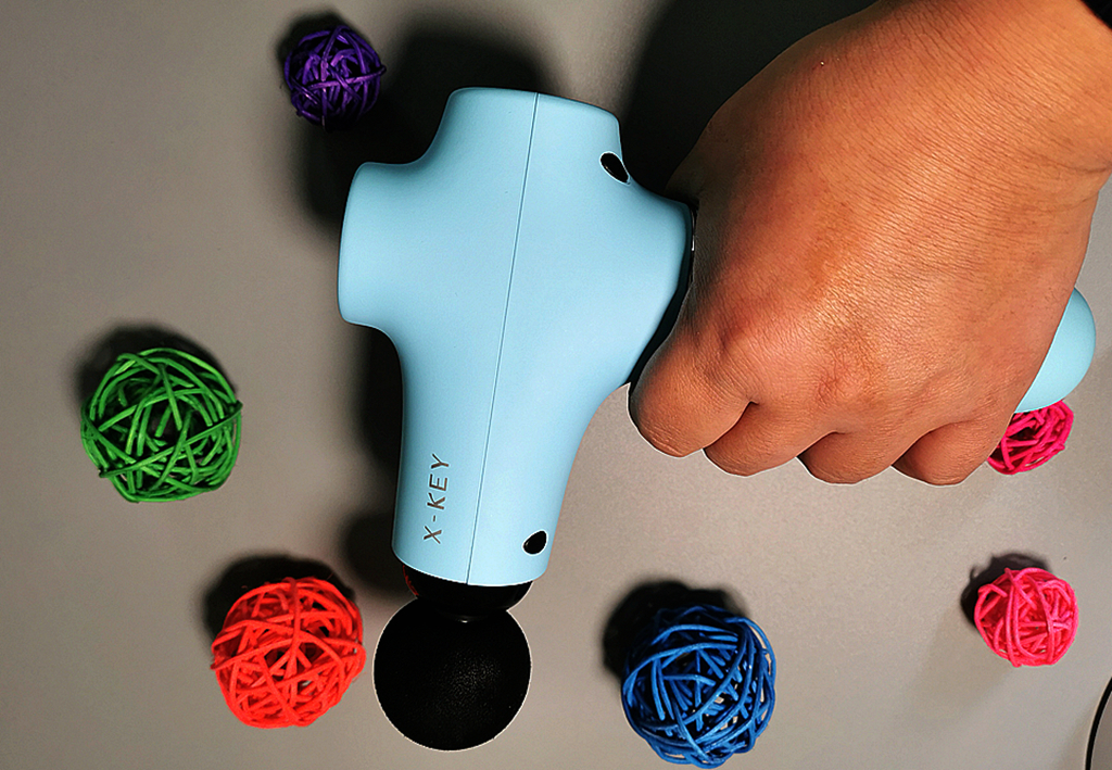 筋膜枪和滚轮按摩器的区别,肌肉放松筋膜枪评测