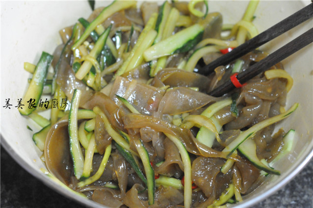 正宗手工红薯粉的制作教程,自制手工红薯粉详细步骤