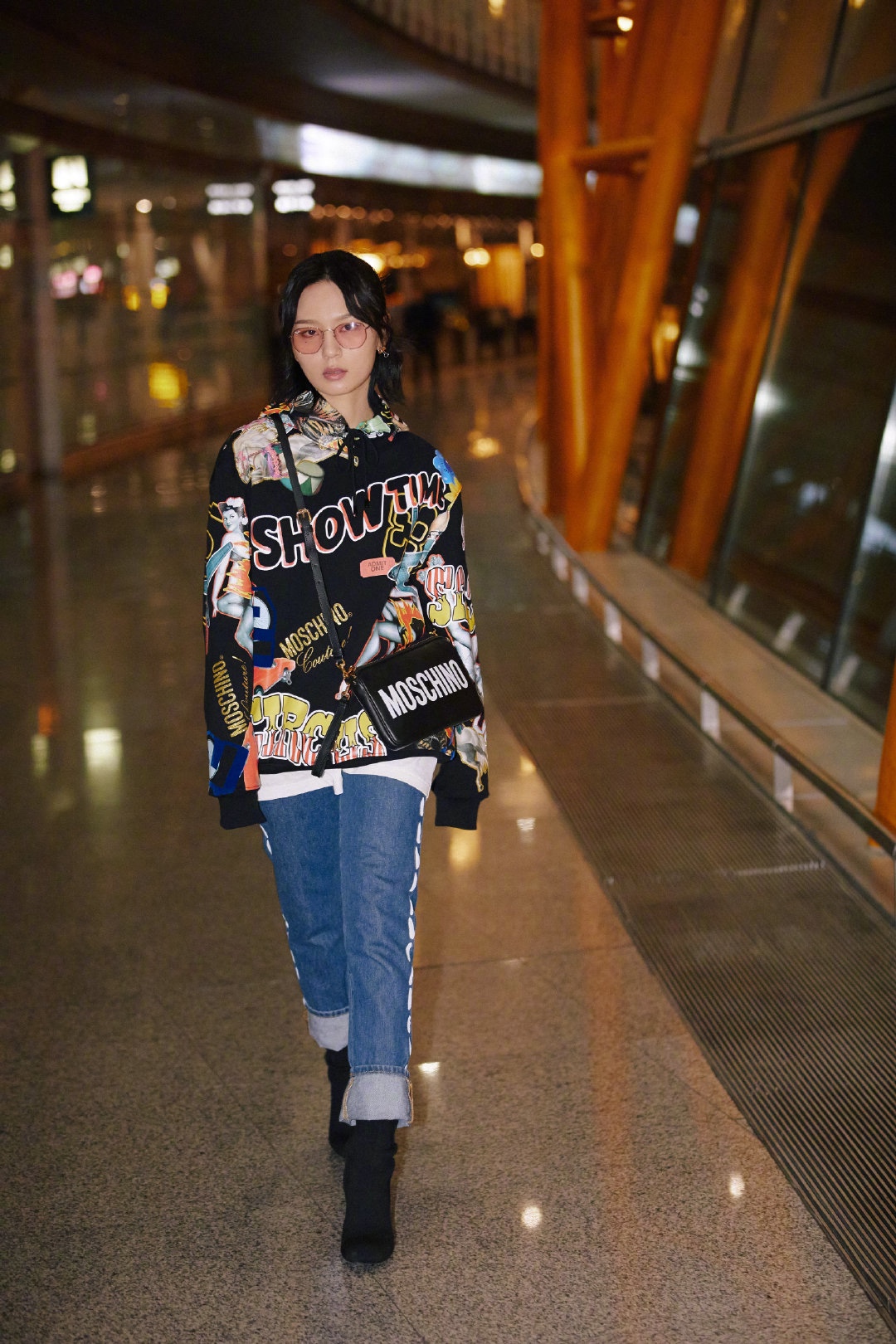 穿上百搭减龄神器卫衣阳光又活力,百搭实穿卫衣承包你春季时髦穿搭