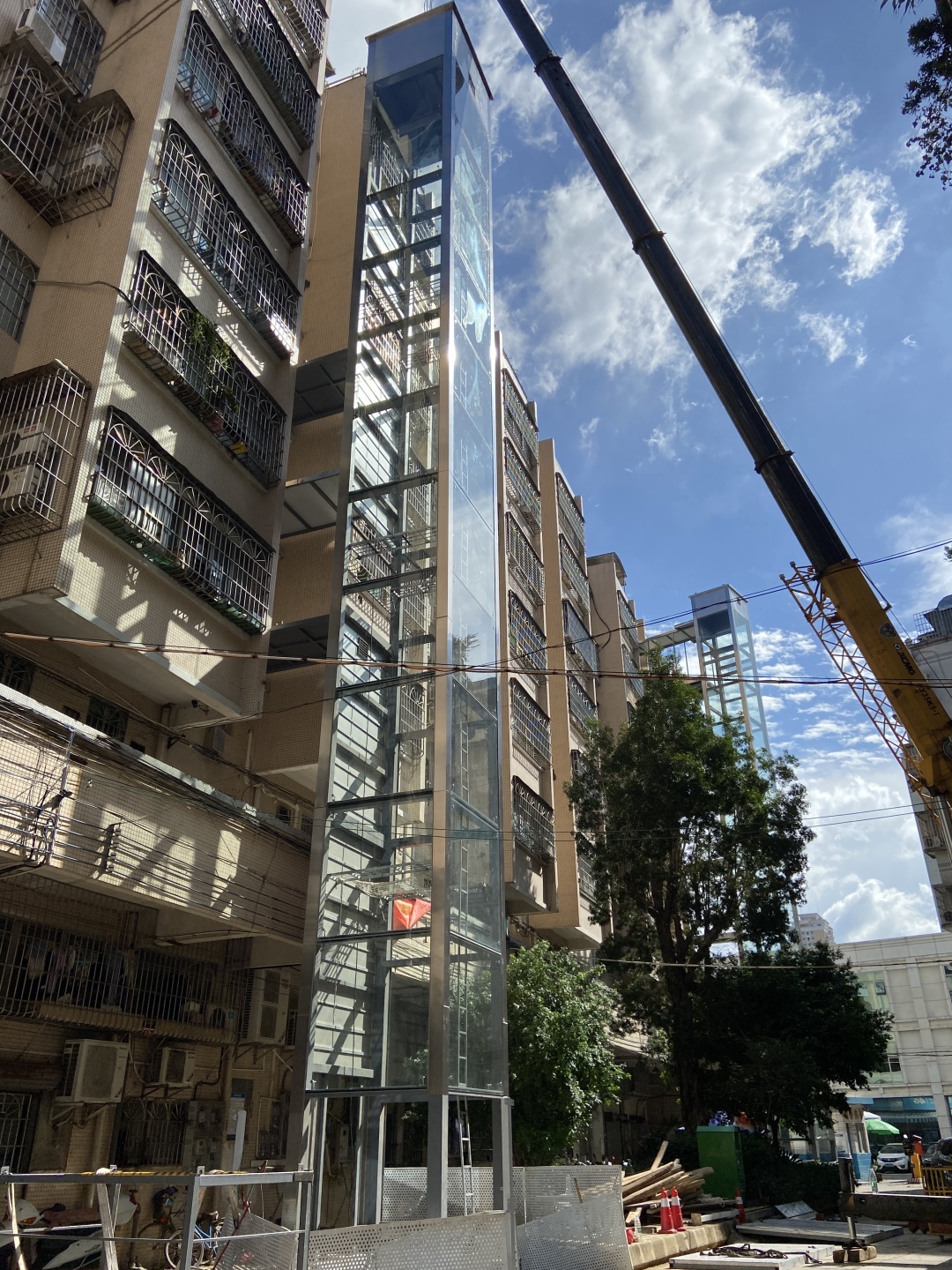 珠海加装电梯设备,珠海加装电梯政策最新