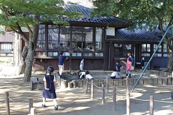 坂本龙一孩子们,坂本龙一幼儿园