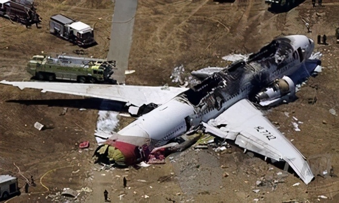 中华航空140坠机揭秘，一个低级错误害死一飞机人，真实纪录片