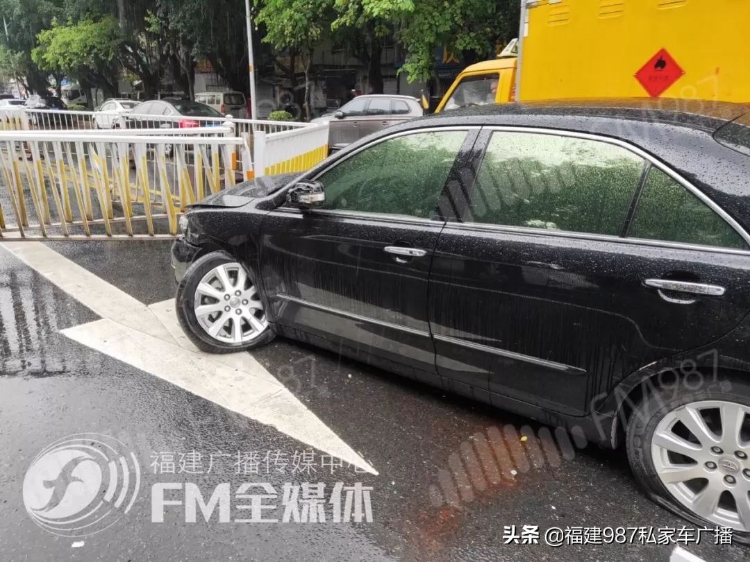 凯美瑞左前轮呜呜响,凯美瑞突然发动机轰鸣声变大