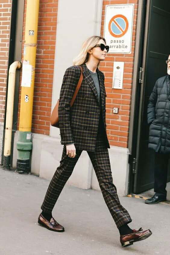 不露脚踝的穿法,今年流行露脚踝穿搭女