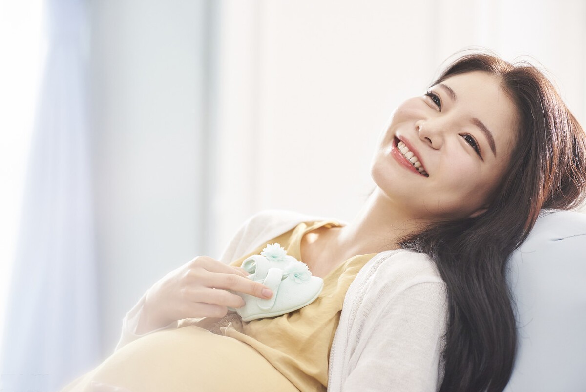 怀孕每天被饿醒,怀孕初期几周每天早上被饿醒