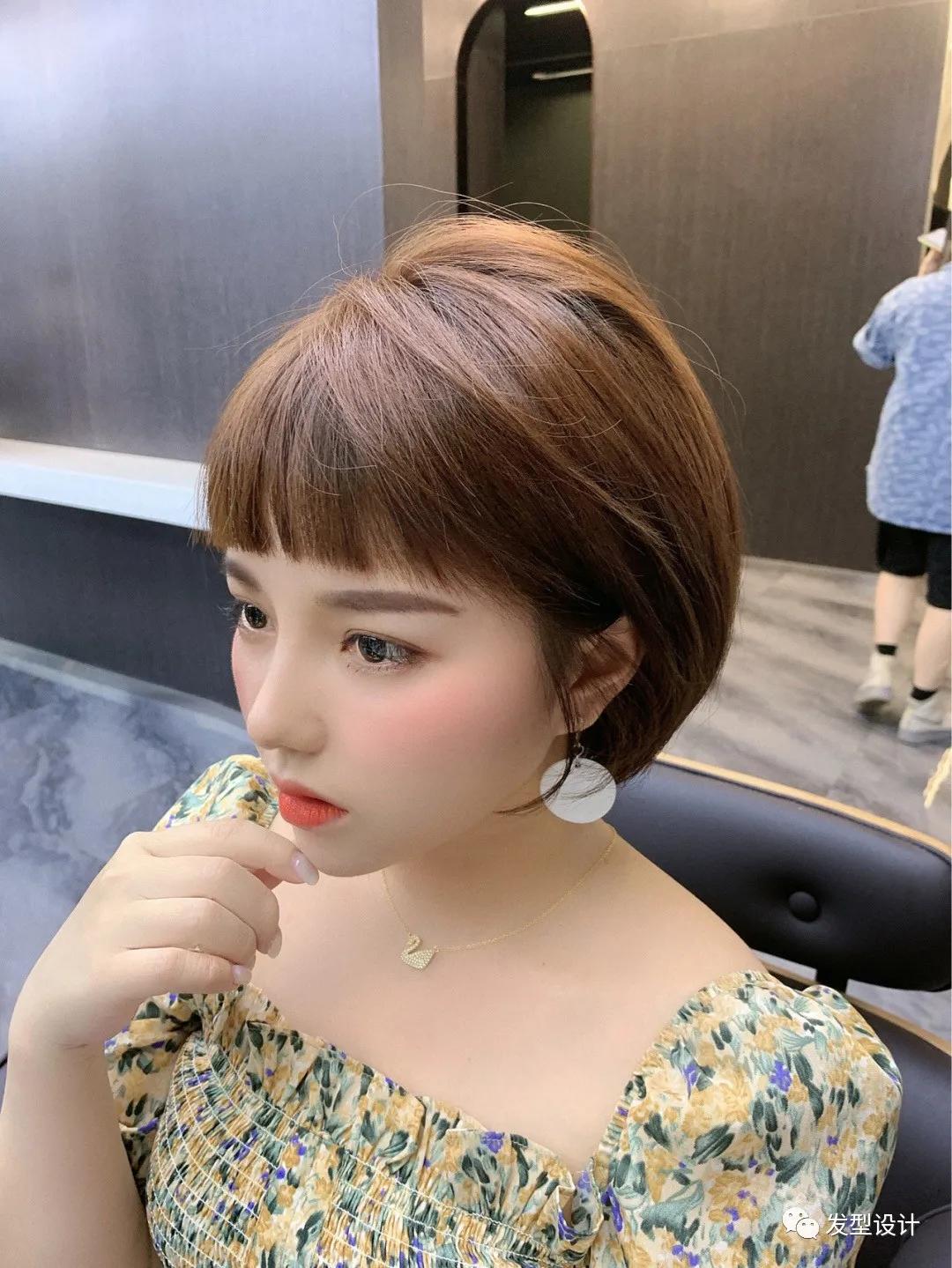 八大网红刘海短发,无刘海短发发型女