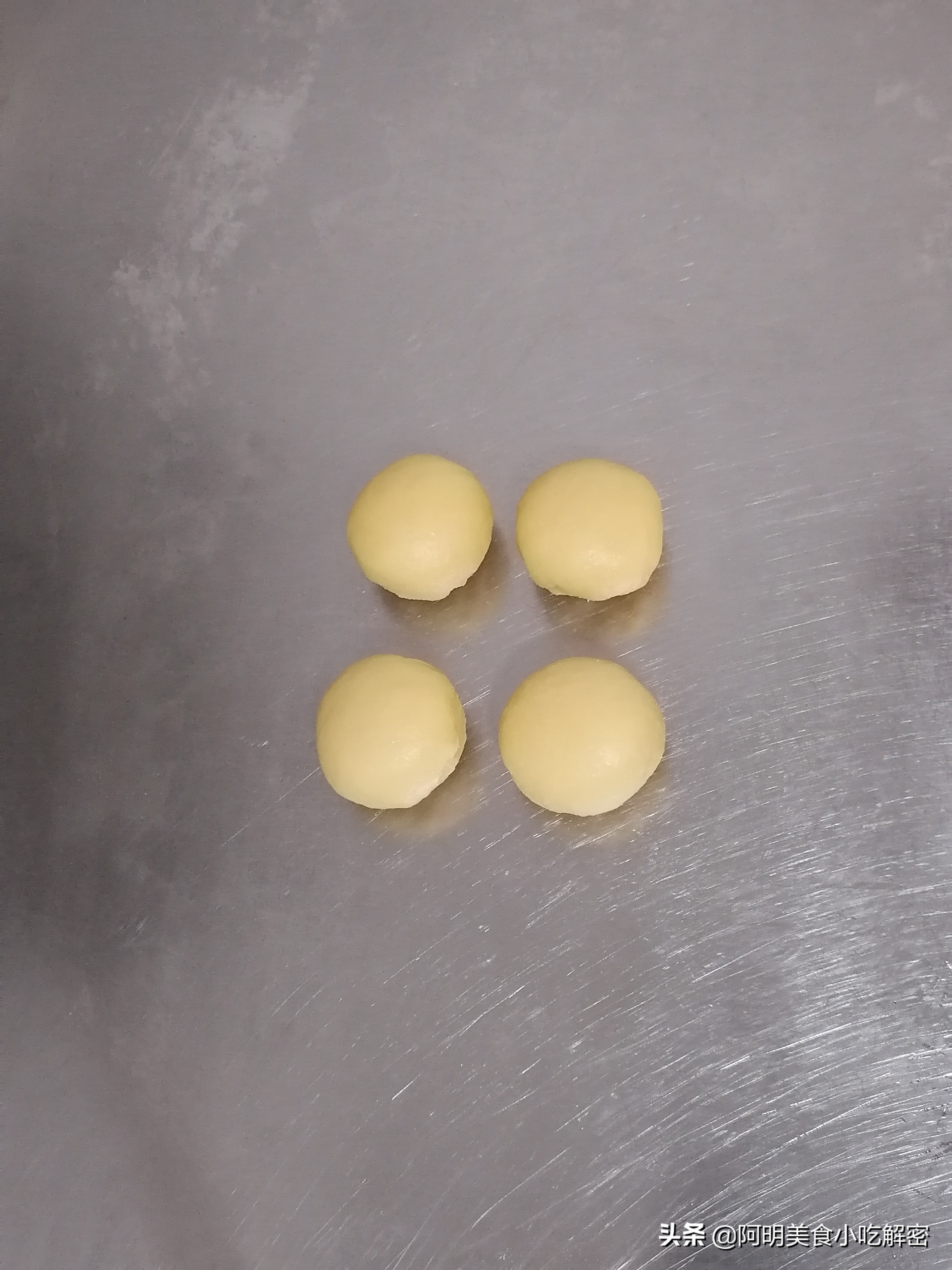 烤酥饼最简单的方法,烤酥饼最正宗的做法