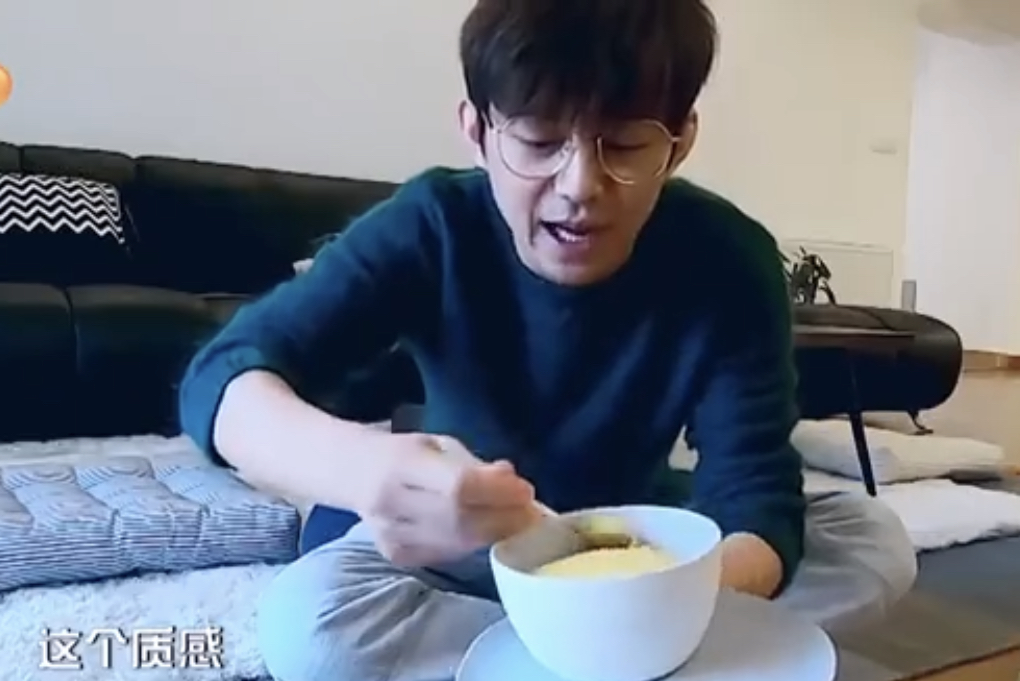 何炅家庭简介,何炅家庭背景首次曝光