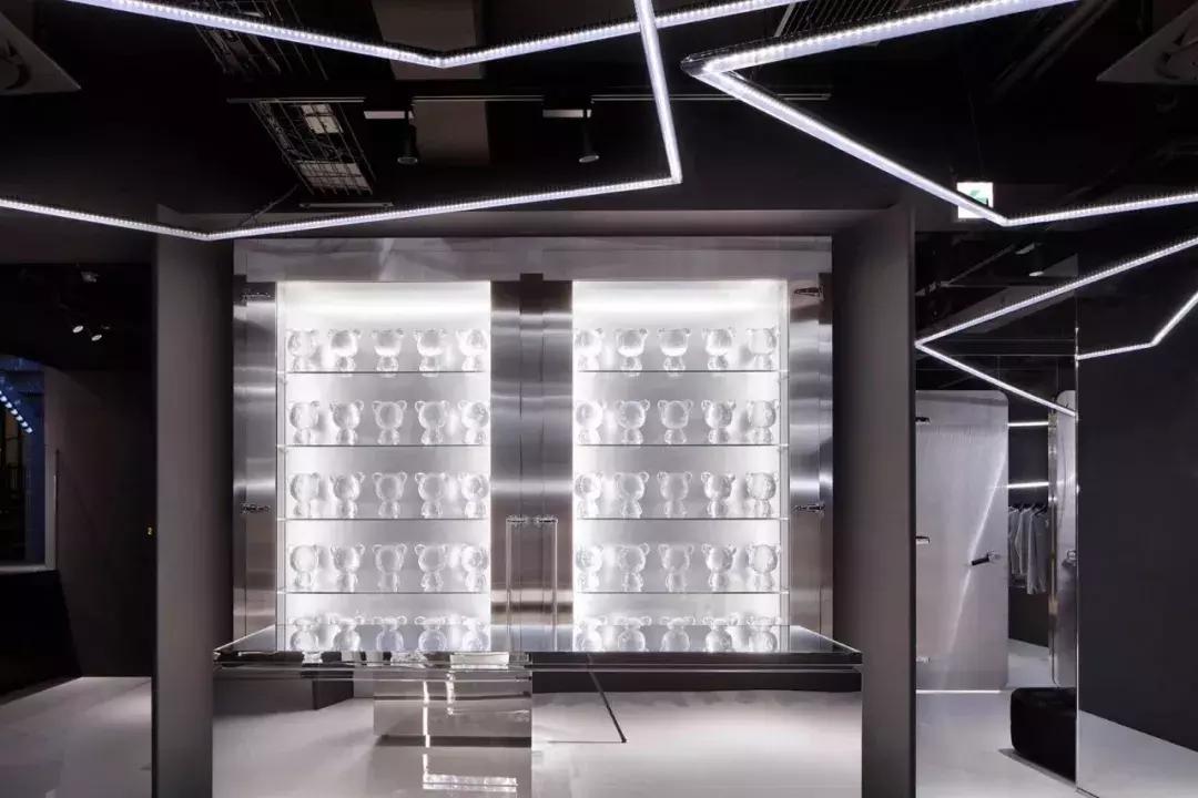 国潮品牌店面,国潮hiphop潮服