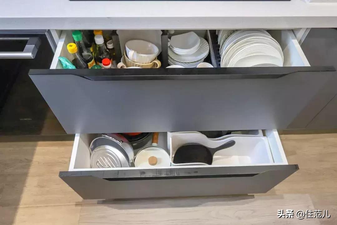 厨房客厅一体加书房小户型,小户型书房客餐一体