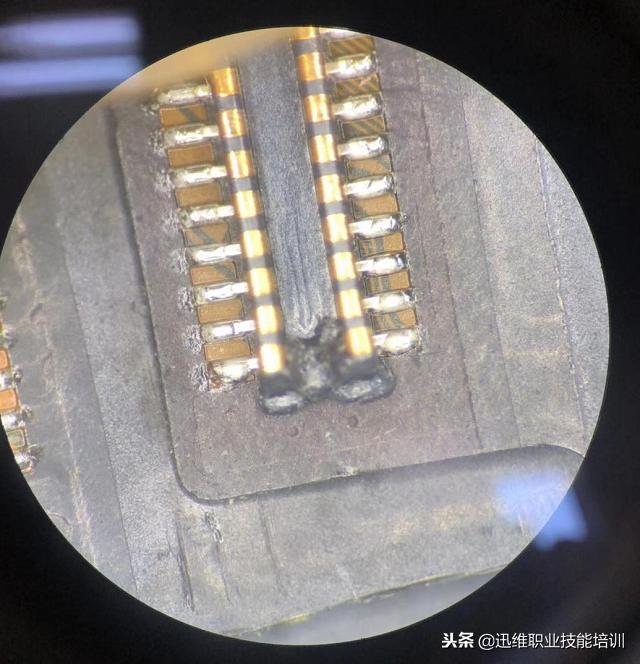 iphone6换电池屏幕不灵敏,iphone6换了电池屏幕一直重启