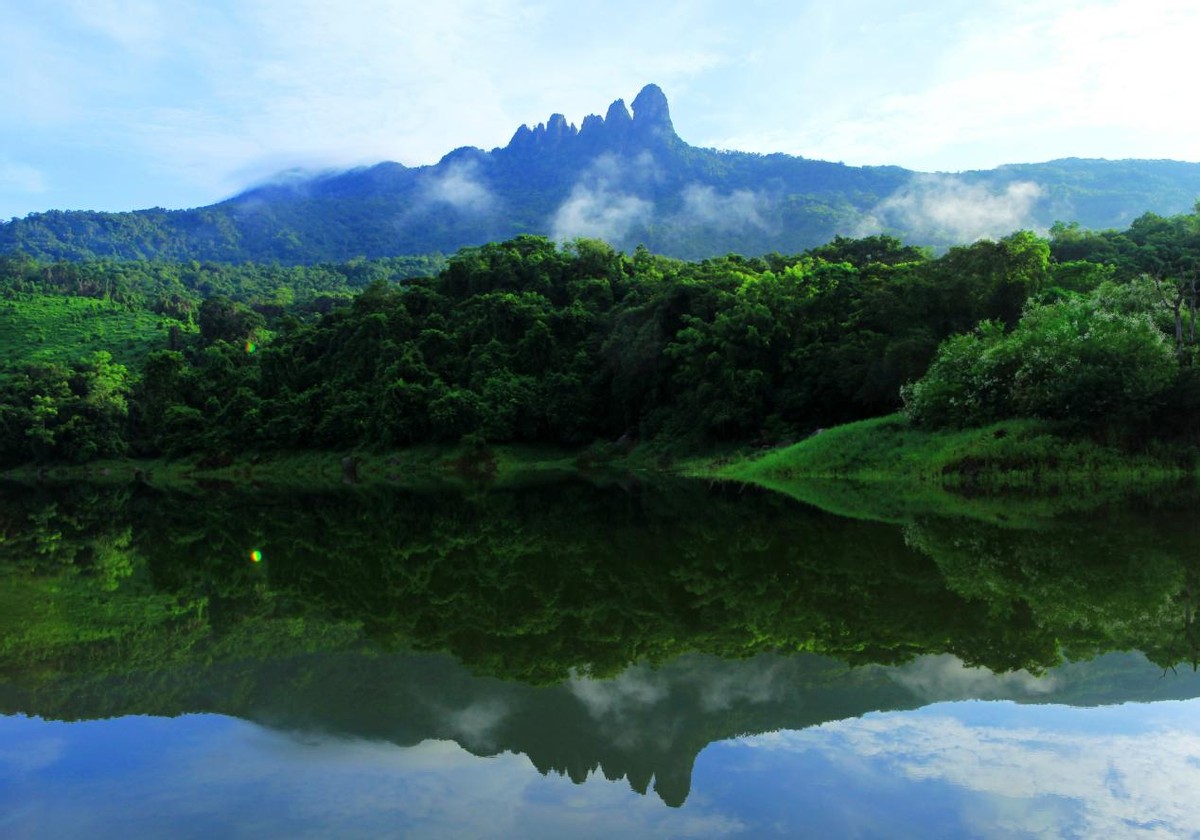 北纬18°海南,北纬十八度保亭