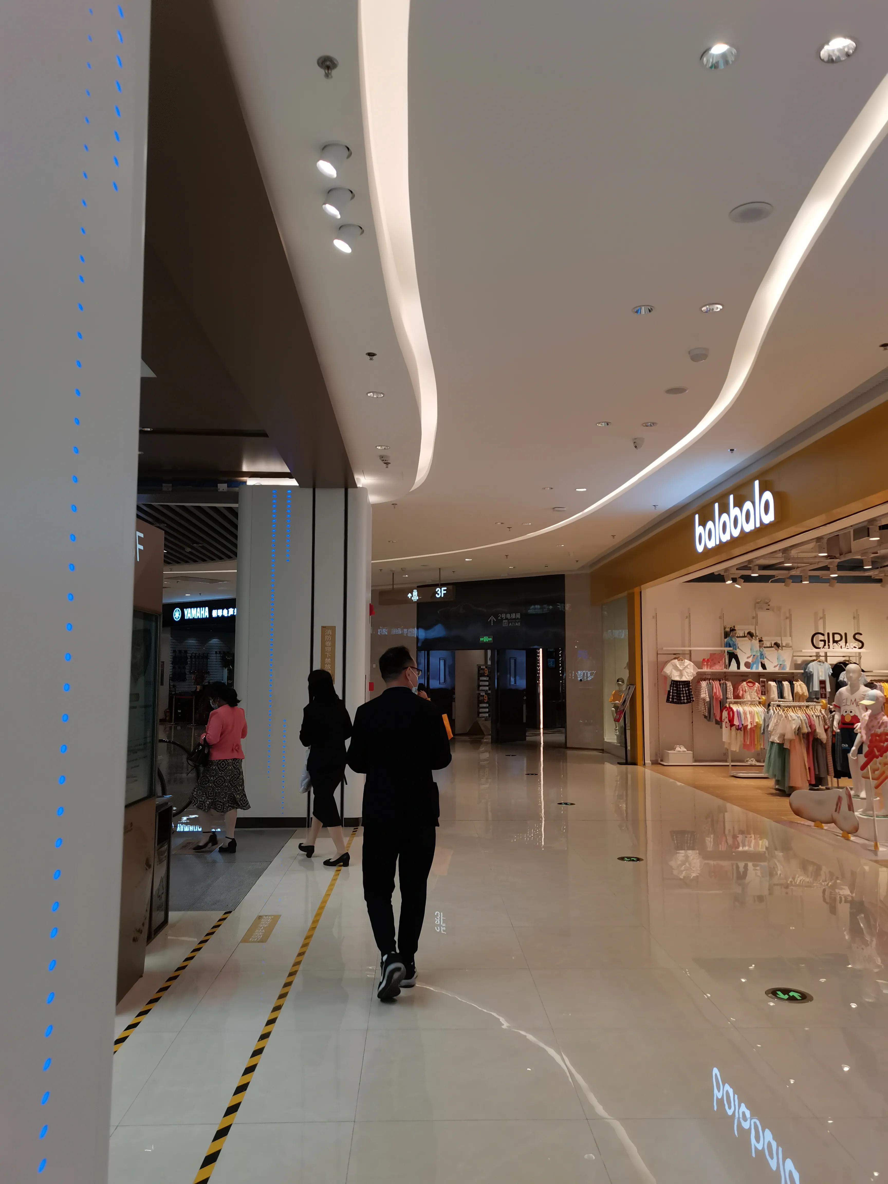 考察广东广州,考察广州市番禺区服装店