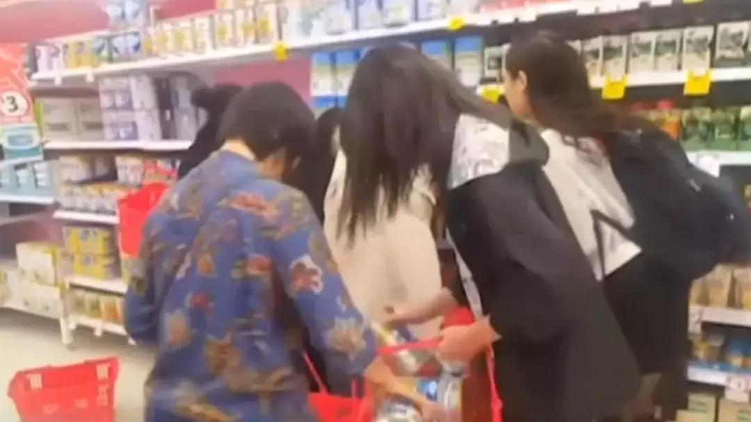 “为抹黑代购的人感到恶心！”这对澳洲夫妻为帮代购说句公道话！