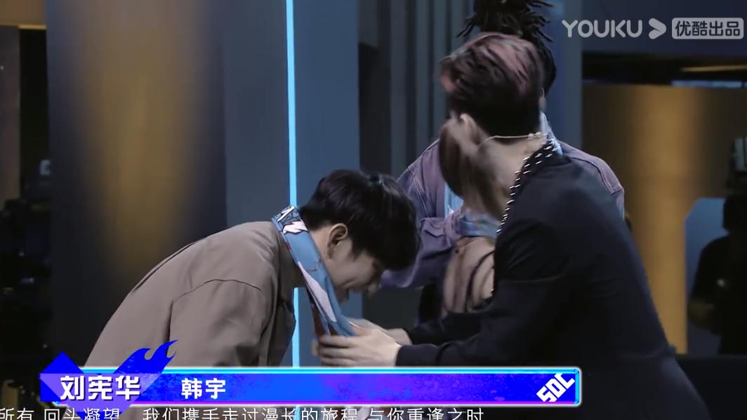 这就是街舞4韩宇刘宪华一起跳舞,这就是街舞4刘宪华发现钢琴弹错