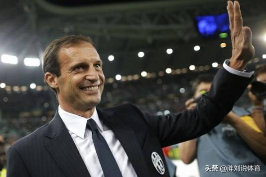 c罗夺冠拥抱弗格森,c罗欧冠夺冠激动时刻