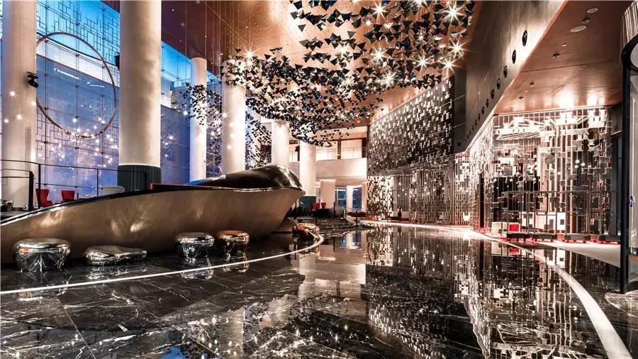 如果酒店也有潮牌，一定非苏州这家莫属！踏进的第一步就会开心