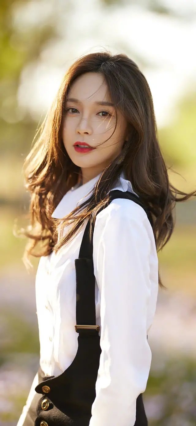 沈梦辰二手货价格表,沈梦辰高价卖二手物品