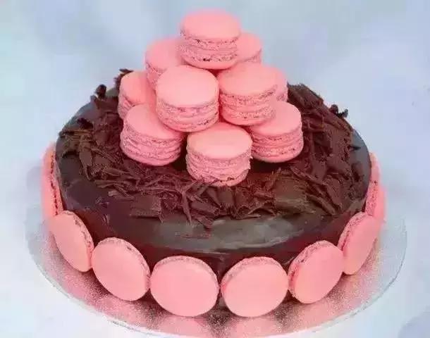 有颜色的马卡龙怎么做,如何做出简单的马卡龙