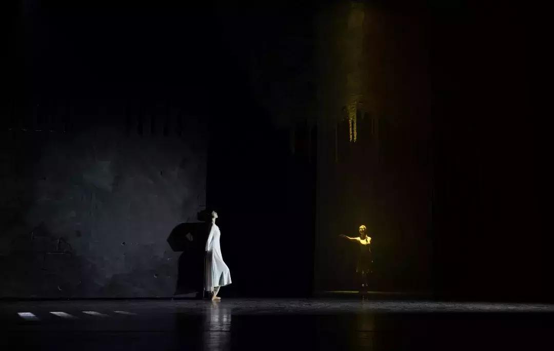 浩然铁军演出视频,保利大剧院芭蕾舞剧