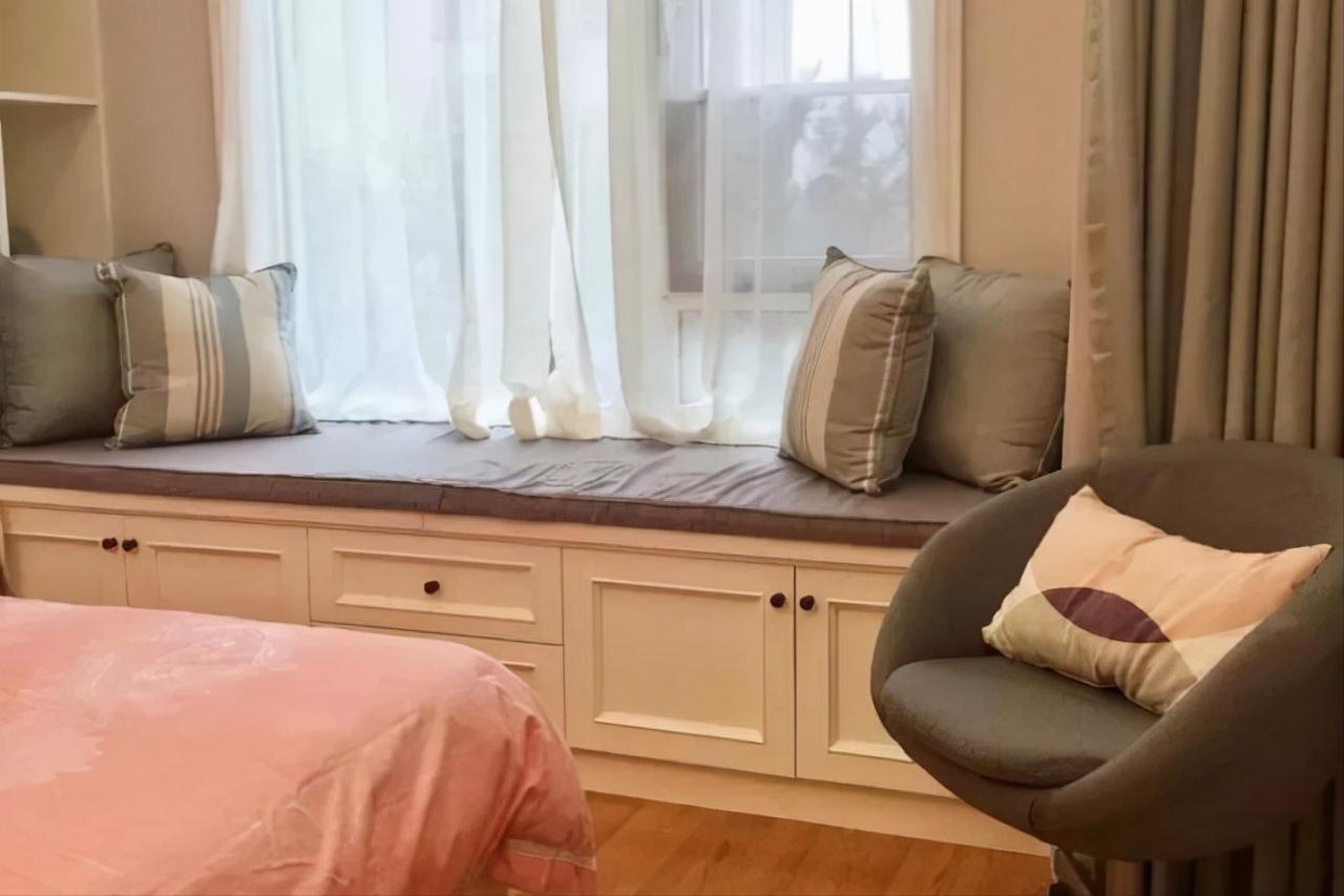 飘窗砸了不拆窗户要不要做防水,飘窗做防水需要先回填吗