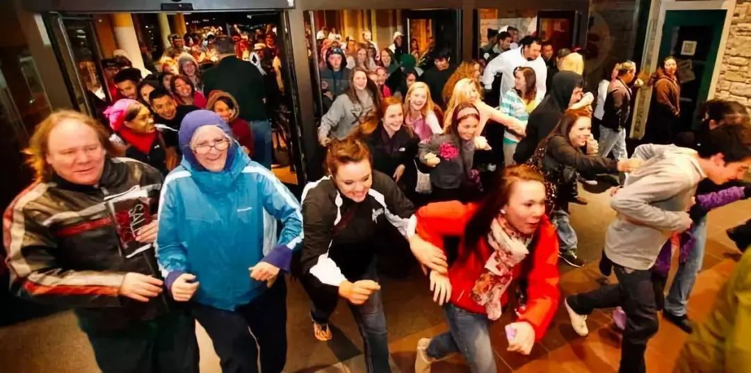 比双11还火的黑五,比双11便宜的是黑五吗