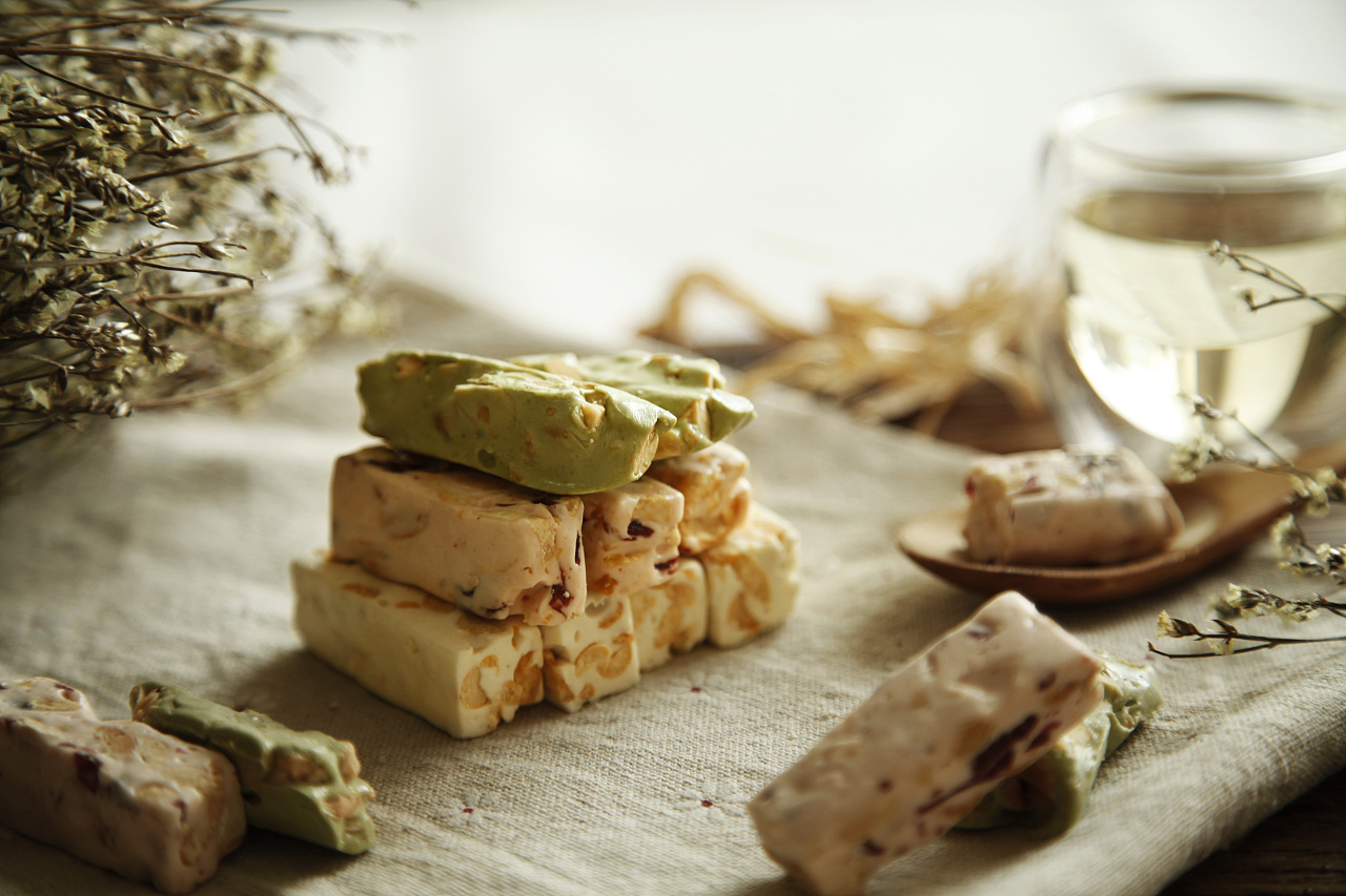 13款不甜腻不粘牙牛轧糖熬糖版,自己动手做的纯手工牛轧糖超好吃