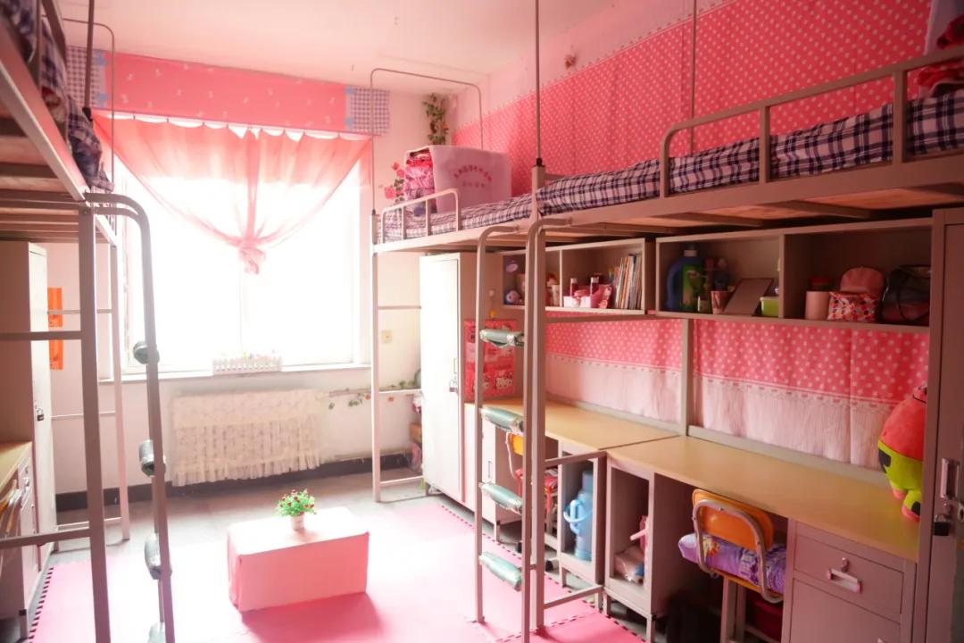 2021阜新高等专科学校中专招生,阜新高等专科学校2004年招生专业