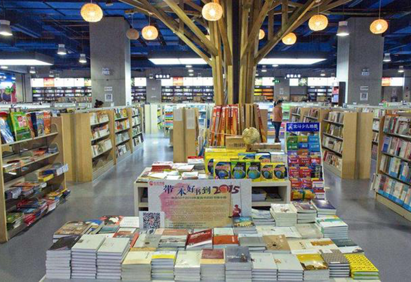 众多白嫖*党**，还被线上书店冲击，新华书店利润为什么还能正增长？
