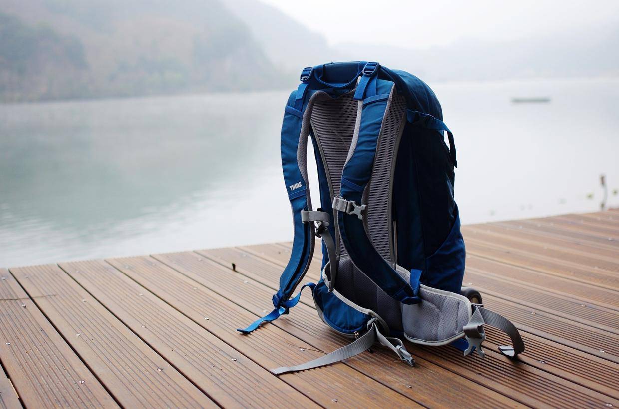 旅游/短线背包怎么选—拓乐ThuleCapstone22L背包体验记