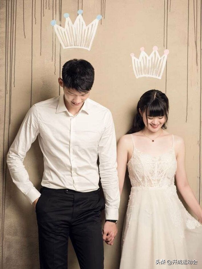 520！范志毅表白娇妻！胡金秋与相恋6年女友领证！球迷：早恋了