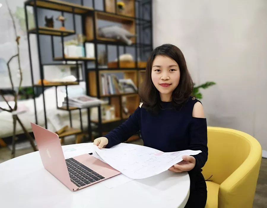 拿下孕妇枕5连冠背后,这个3胎孕妈用了20年圆梦|新匠人学院