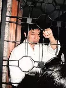 他是张国荣的一生挚爱，至今守着哥哥的骨灰孤独一人