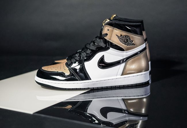 adidas新款曝光,adidas鞋经典白绿