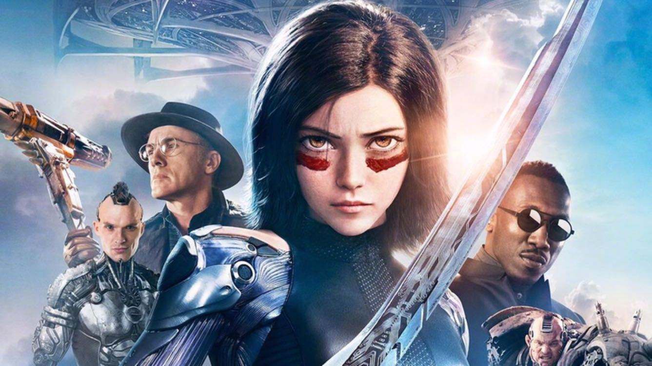 现实版阿丽塔，卡梅隆送她机械手臂，14岁已是炫酷美妆博主