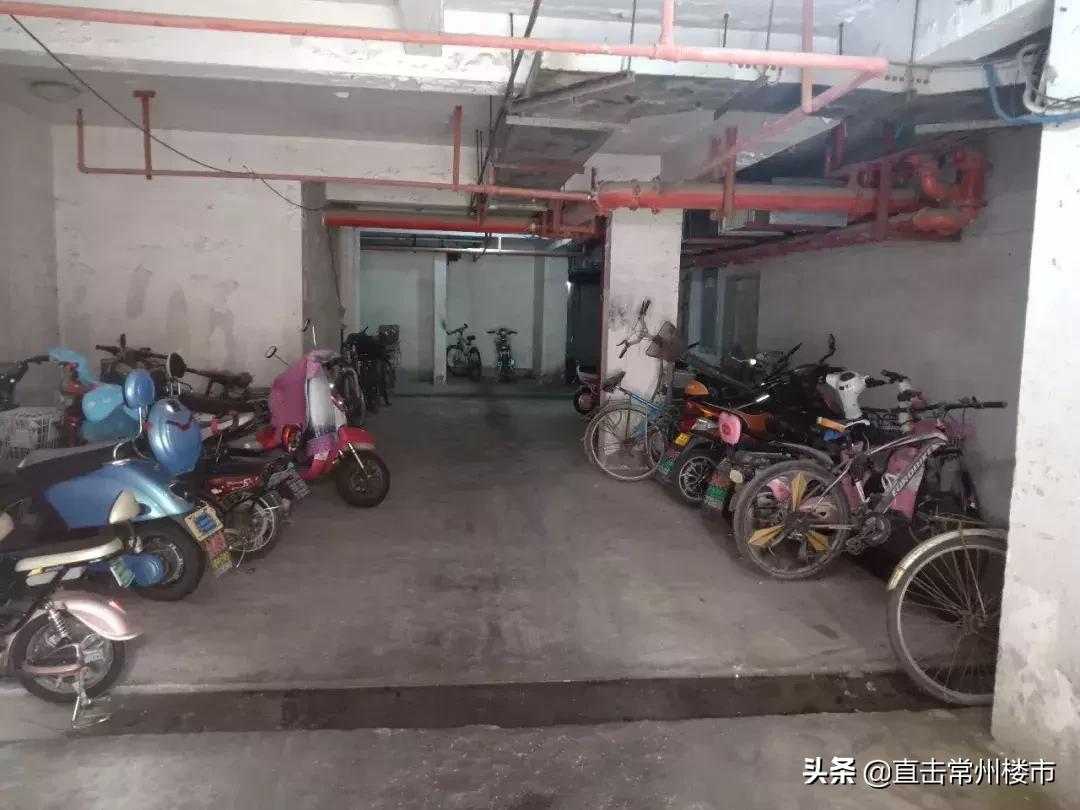 惊了!一街之隔,常州3家小区门禁天差地别