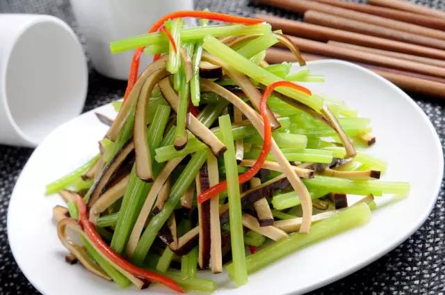 豆干做法家常简单又好吃,豆干简单家常菜做法