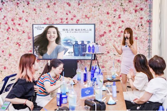 水之密语净润臻养精华喷雾,水之密语净润臻养护发素