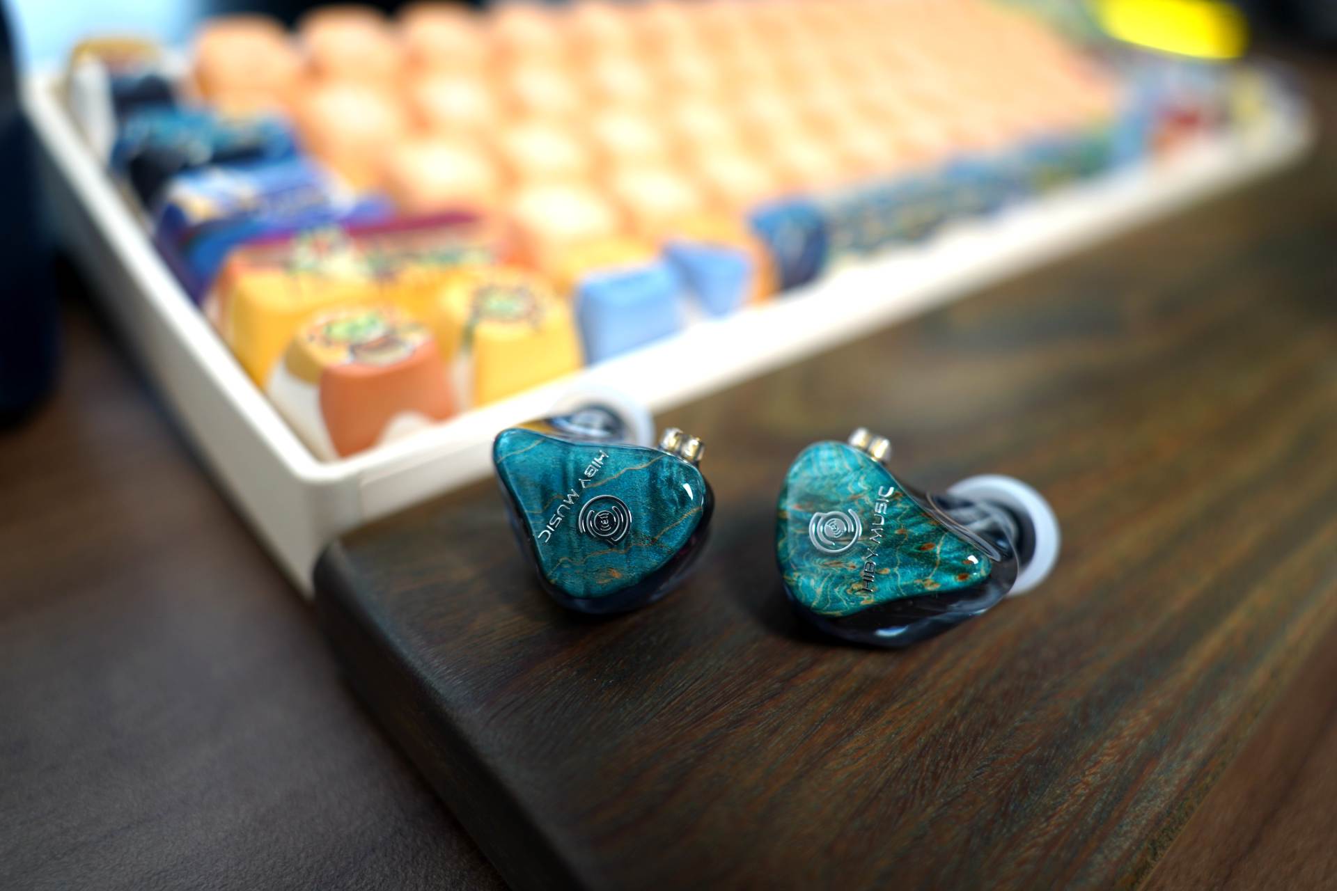 喜欢听歌的人，大多都是孤独的，盘点我手头的Music装备