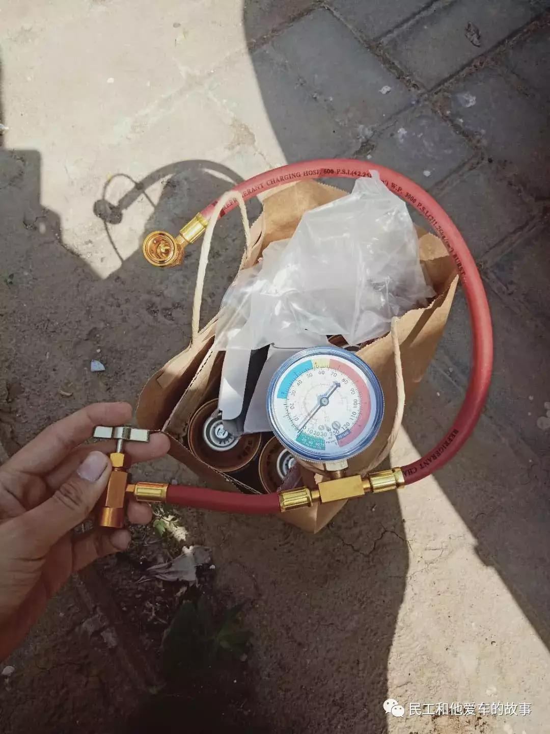 西安空调加冷媒价格表,空调冷媒可以自己加吗