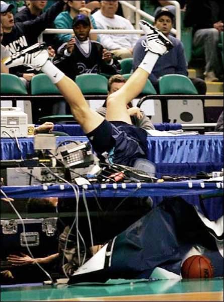 喝水时的搞笑表情包,跑步表情包搞笑图片高清