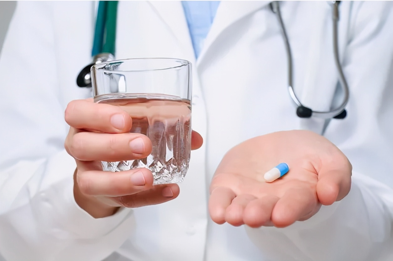 哪些肺癌患者适合靶向治疗？皮肤、胃肠道等不良反应如何解决？