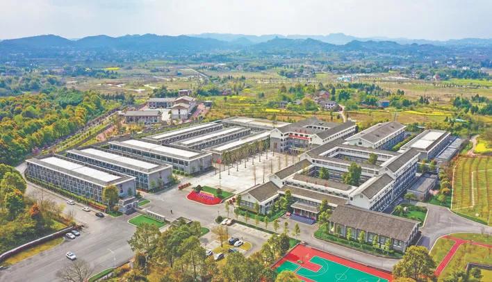 小平干部学院迈向全国一流