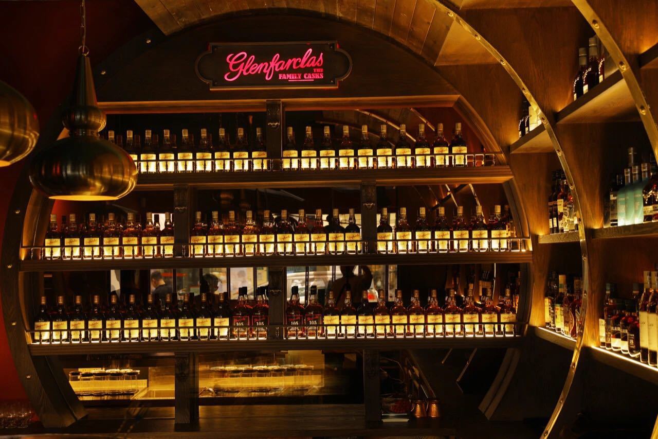 “富舅舅”带着他价值超400万的格兰花格家族桶全系列来上海了