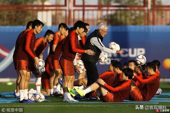 国足里皮辞职了怎么办,国足里皮退役