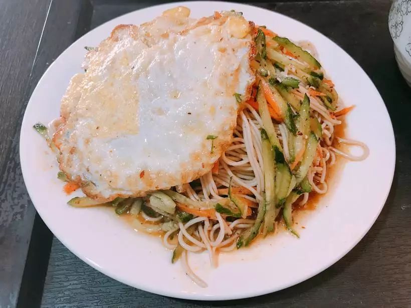 在上海一个月工资两万什么水平,月薪不过3万的看过来