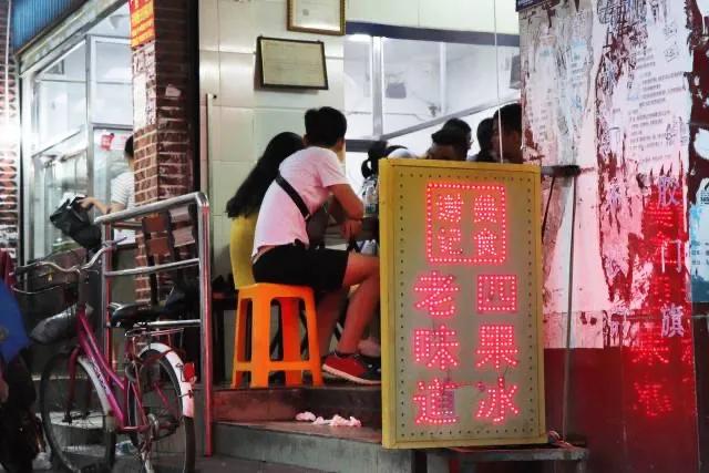 泉州学校门口童年回忆小吃,泉州学生街美食