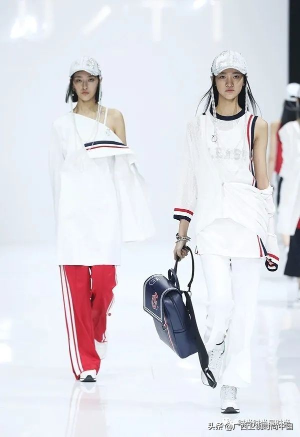 最舒服的休闲运动风,穿搭休闲运动风